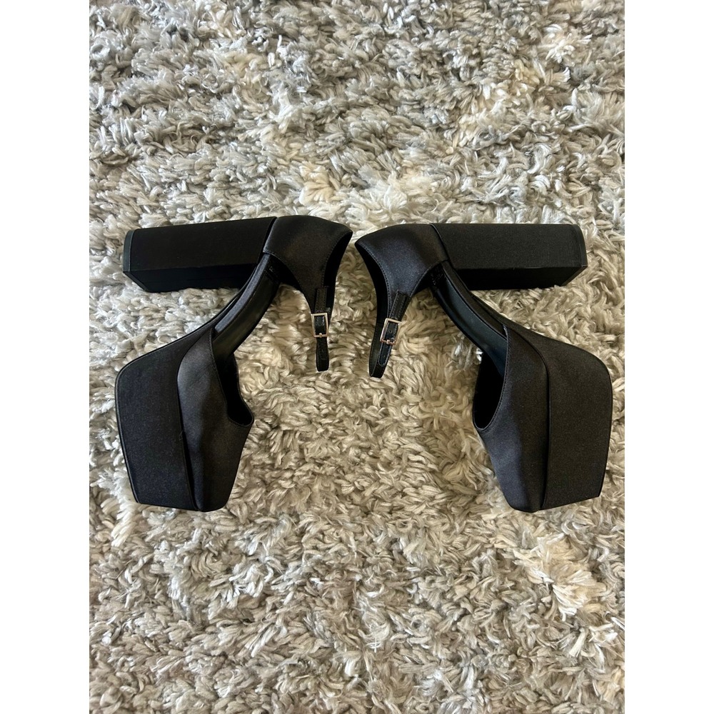 Jeffrey Campbell Ovr-N-Out Satin Platform Heels in Black sz 38 (US 7.5) - Picture 4 of 6